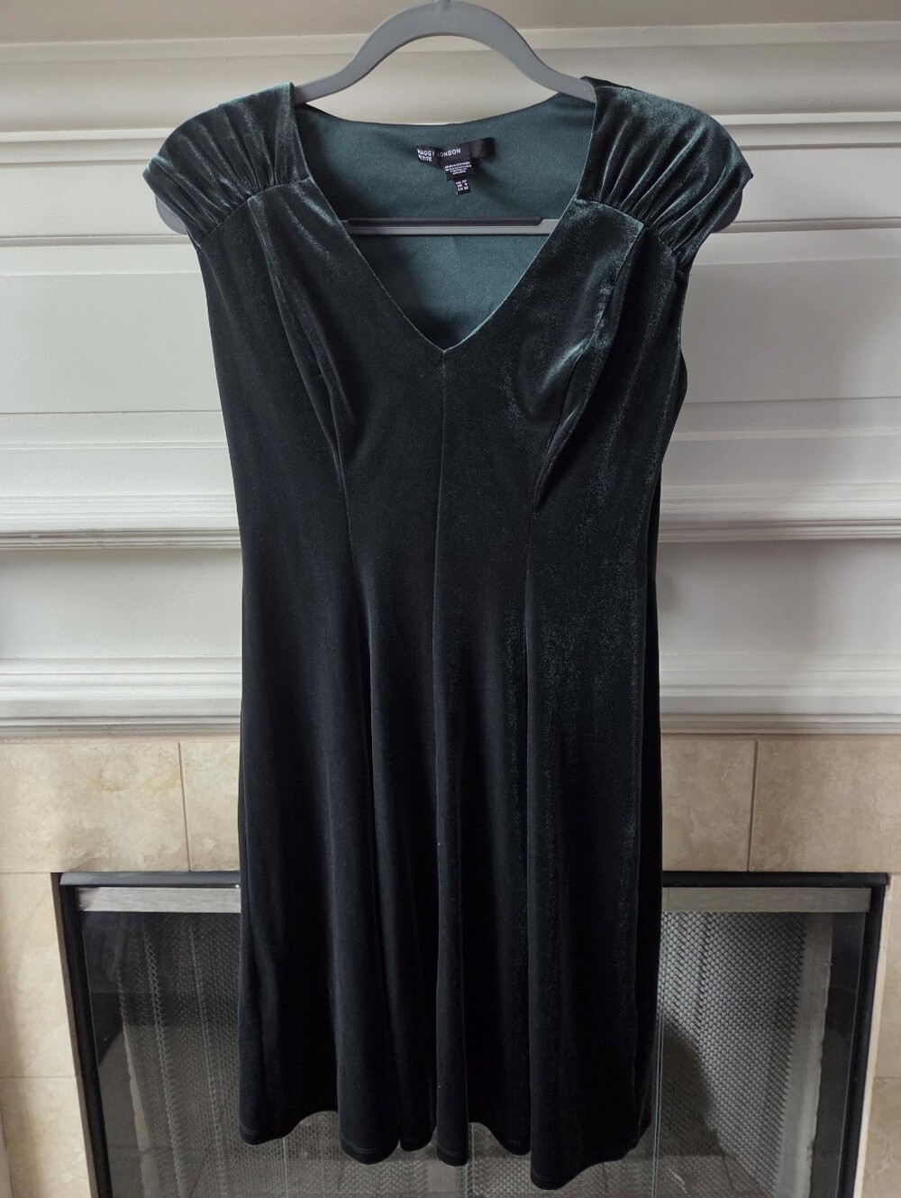 Green Velvet Maggy London Petite Fit & Flare Midi Dress Size 2P
